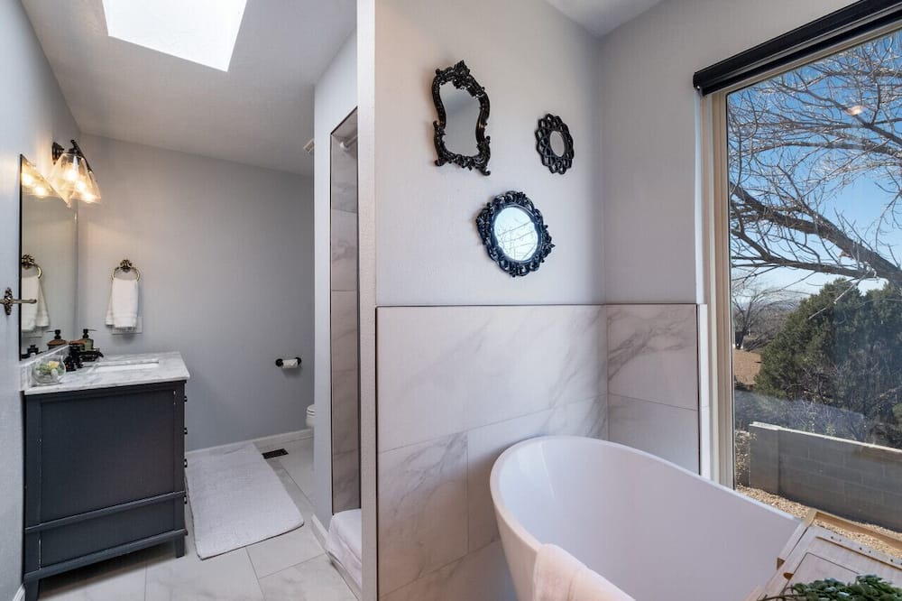 Photo of Bathroom in Northeast Heights
