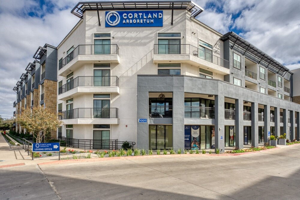 Photo of Outdoor in Gateway
