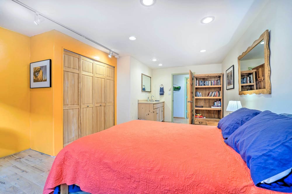 Photo of Bedroom in Lewis