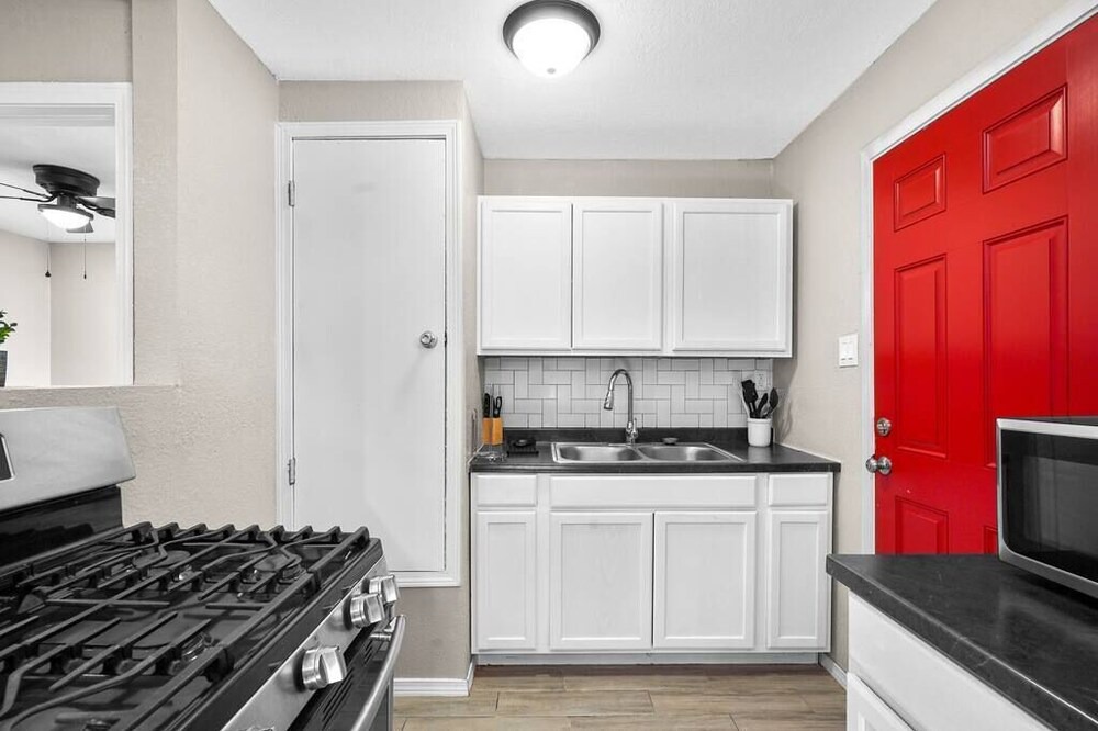 Photo of Kitchen in Biggs Field