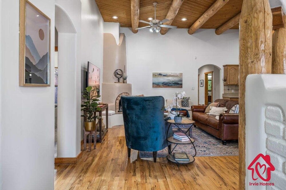 Photo of Livingroom in Alamedan Valley