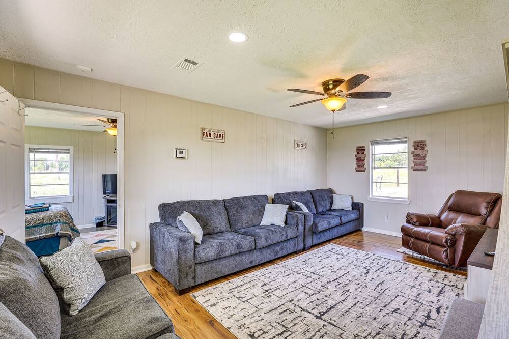 Photo of Livingroom in Lyons