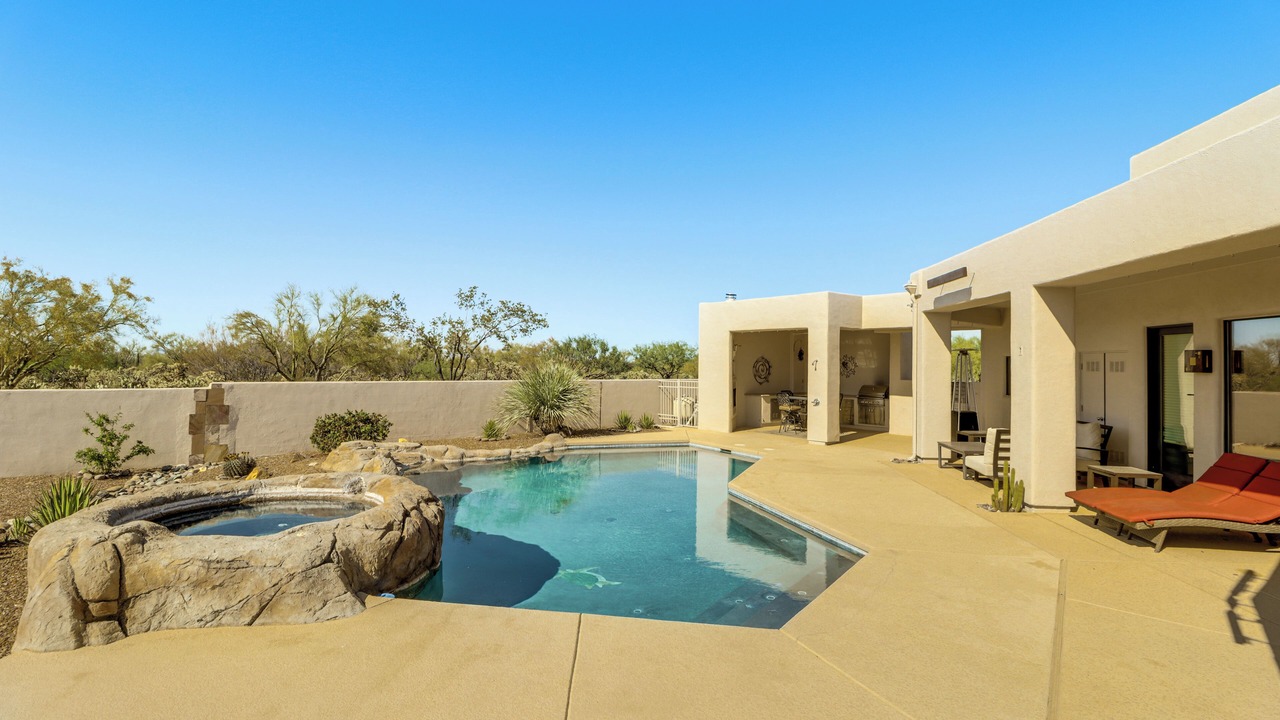 Photo of Others in Oro Valley