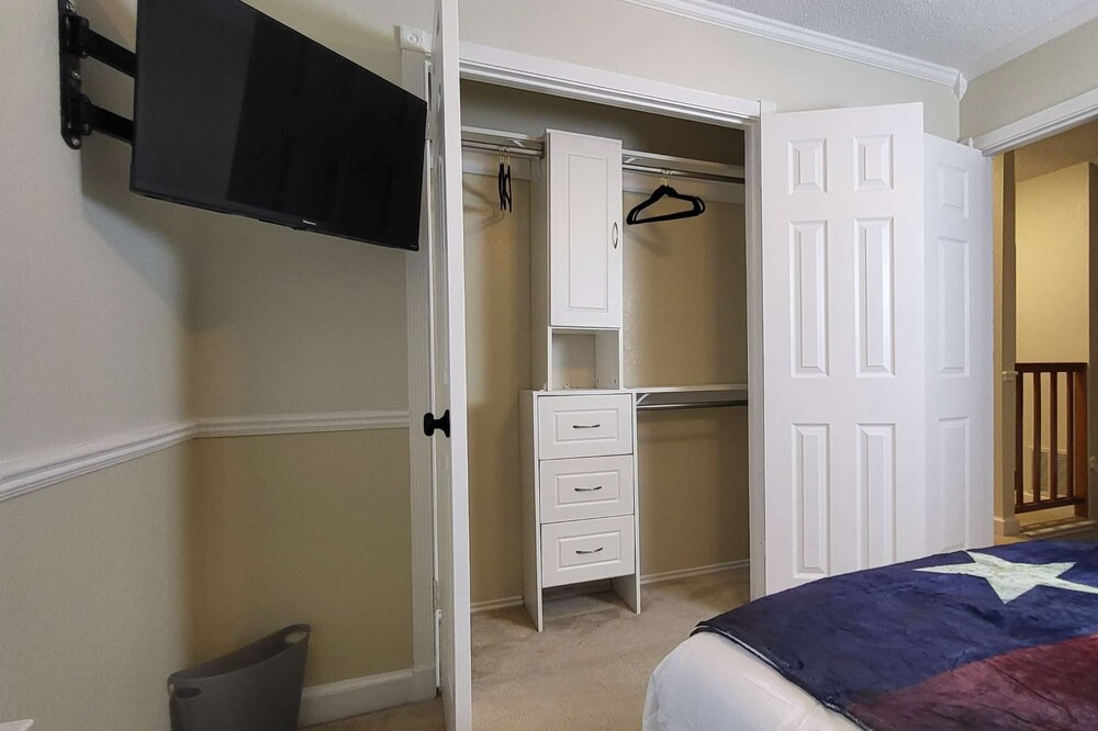Photo of Bedroom in South Arlington