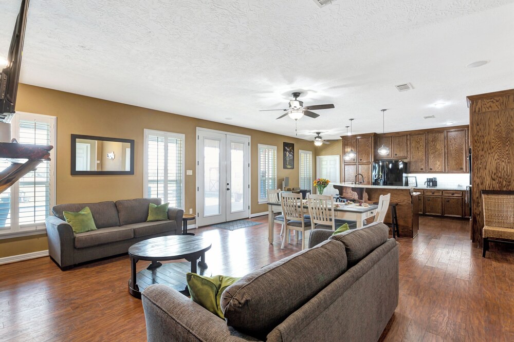 Photo of Livingroom in Brookshire