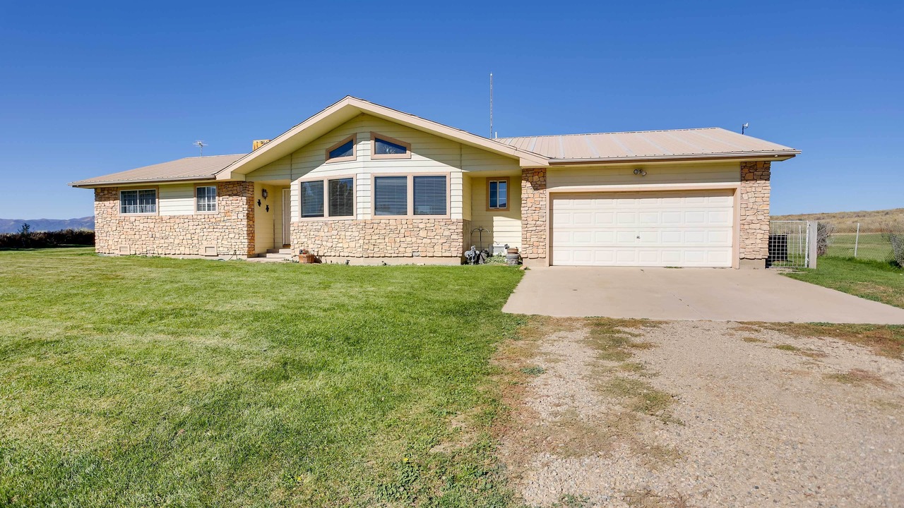 Photo of Outdoor in Cortez