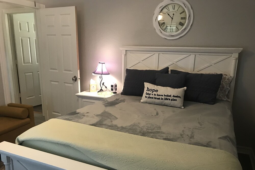 Photo of Bedroom in Bullard