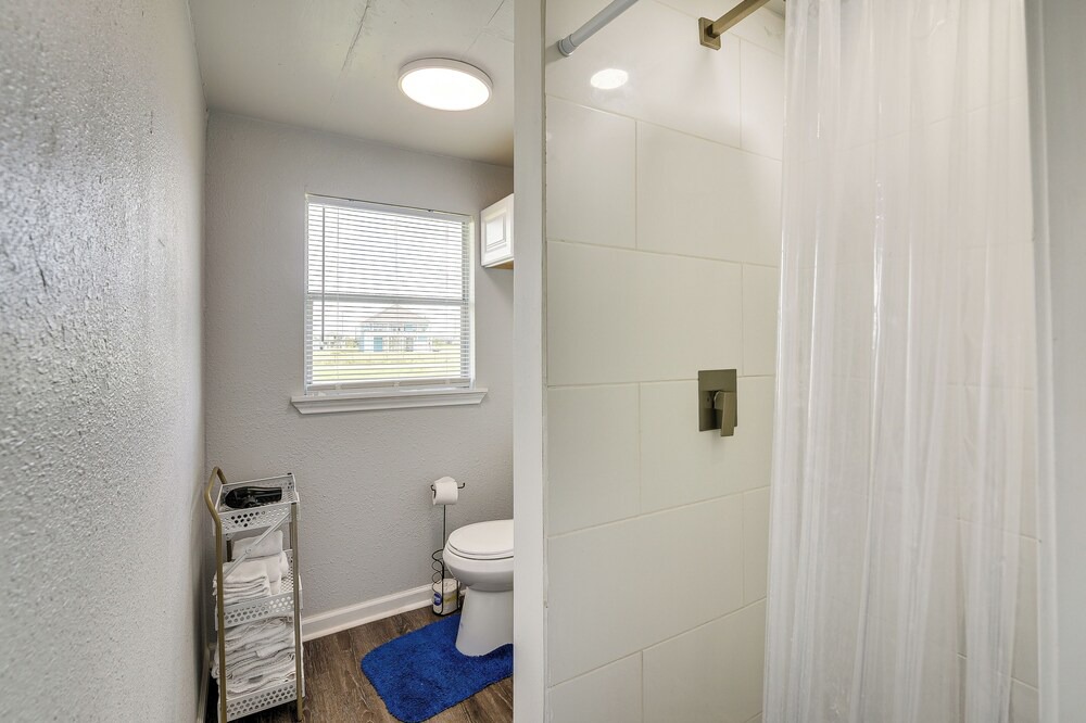 Photo of Bathroom in Galveston