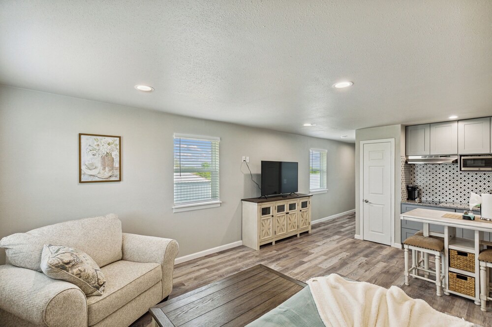 Photo of Livingroom in Whitesboro