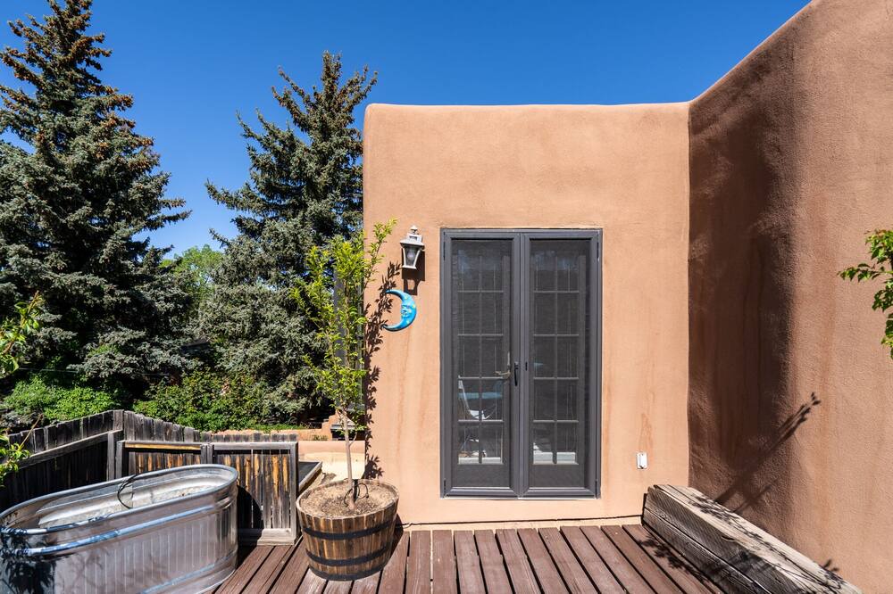 Photo of Patio Balcony in Historic Eastside