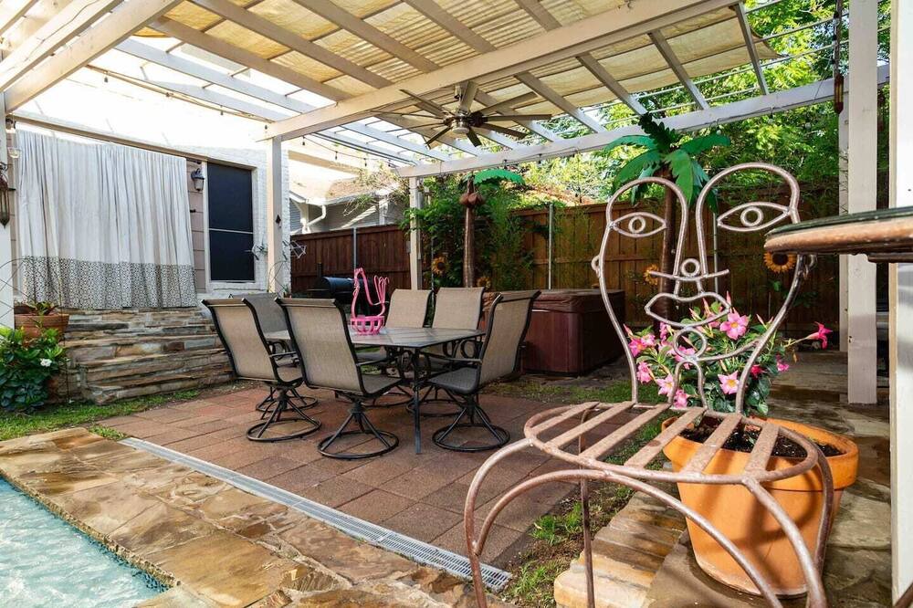 Photo of Patio Balcony in Kessler