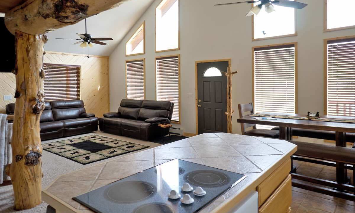 Photo of Livingroom in South Fork