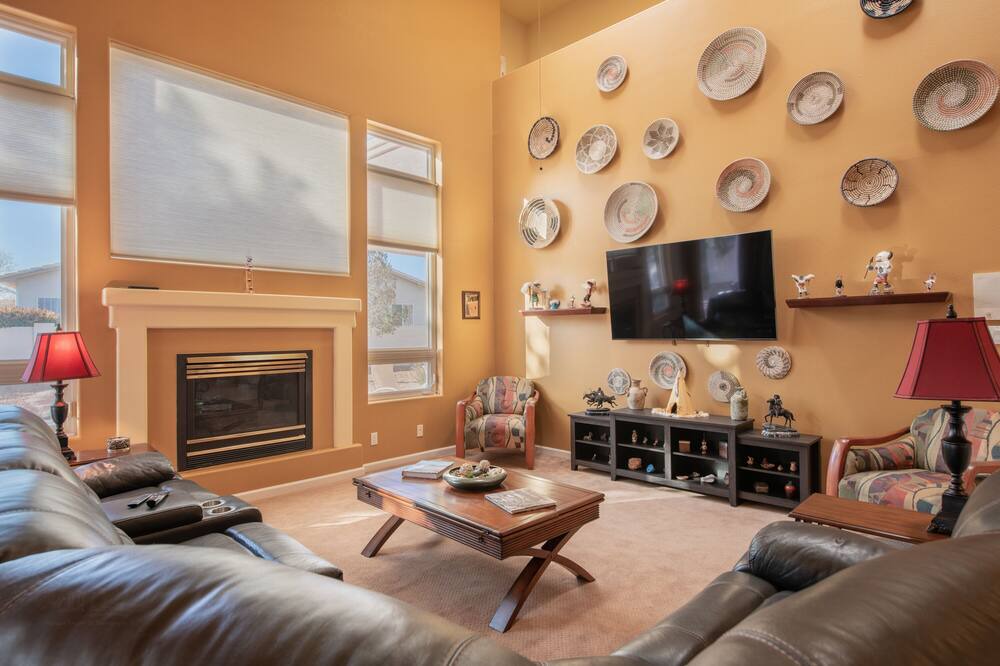 Photo of Livingroom in Rio Rancho
