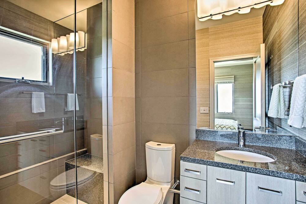 Photo of Bathroom in Ridgway