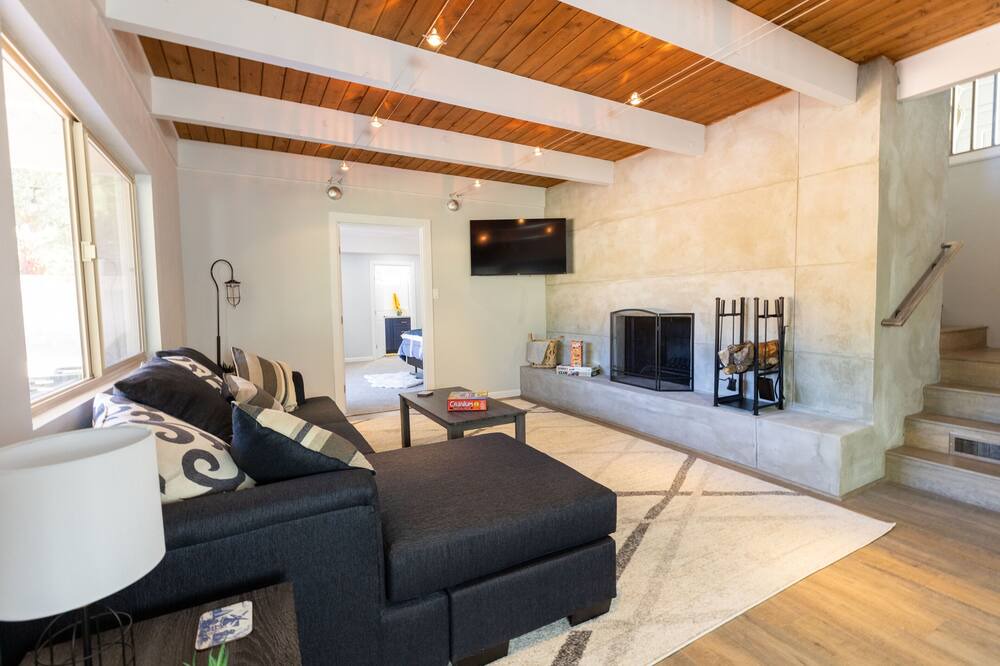 Photo of Livingroom in Albuquerque
