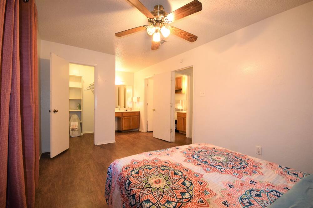 Photo of Bedroom in Fort Worth