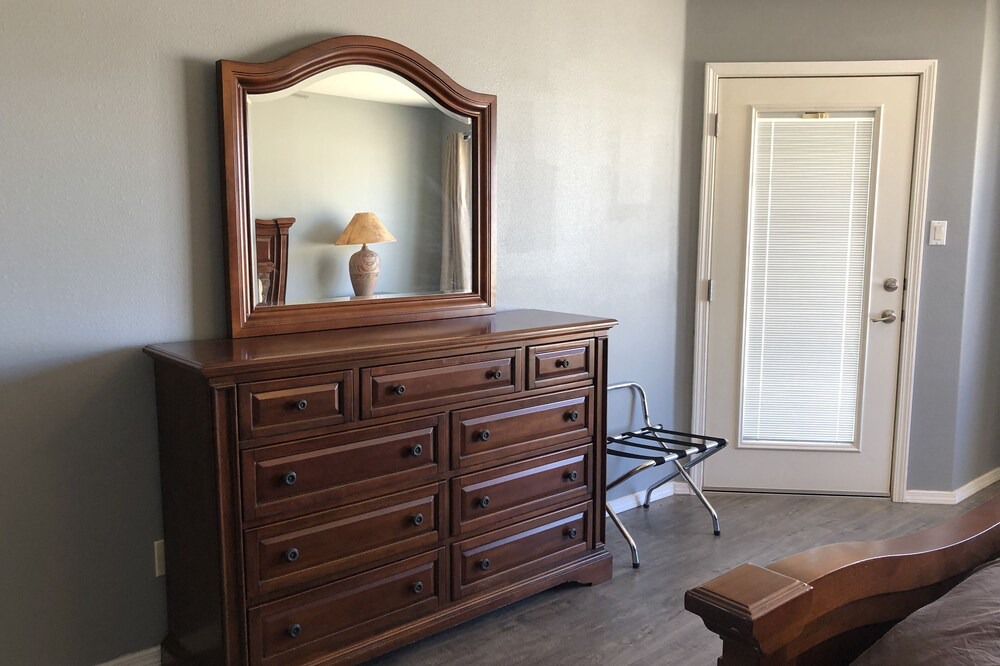 Photo of Bedroom in Los Lunas