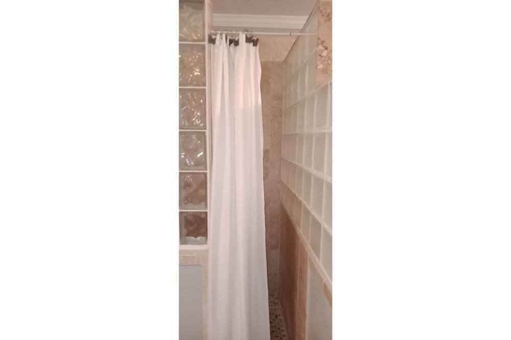 Photo of Bedroom in Mabank