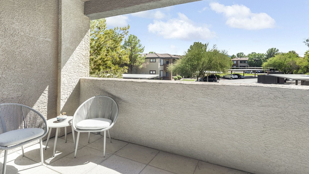 Photo of Outdoor in Cortaro