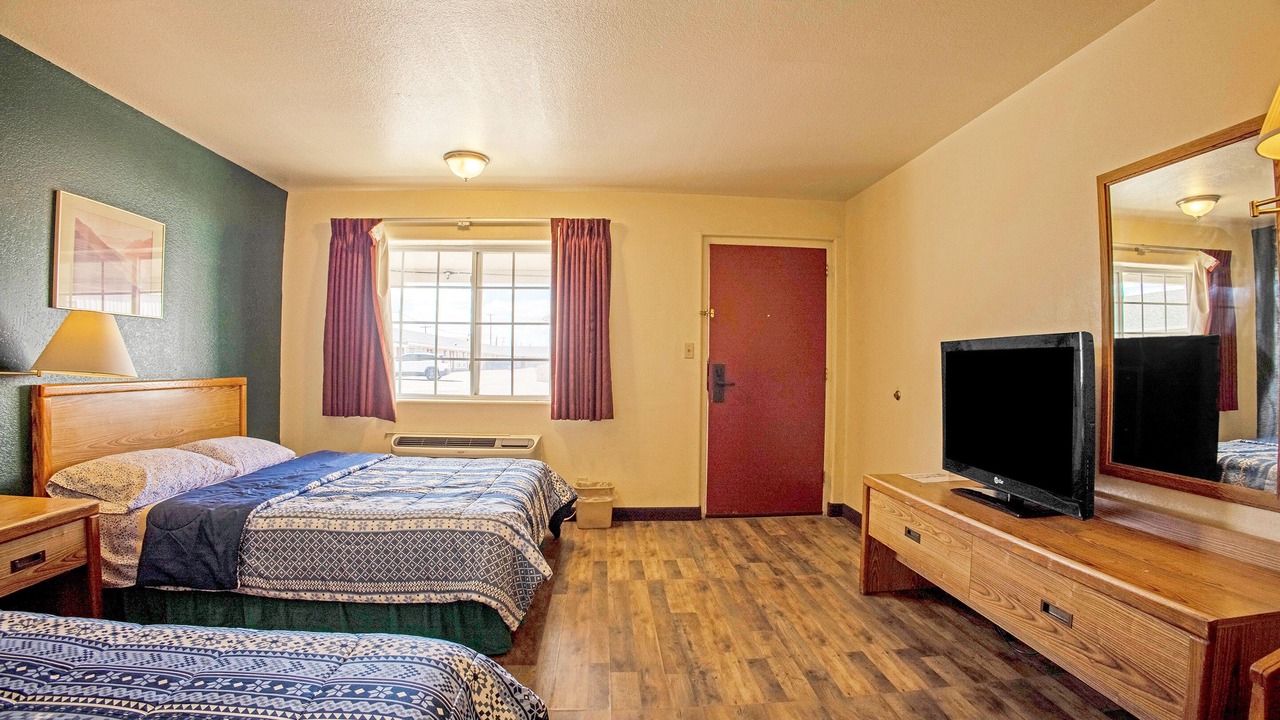 Photo of Bedroom in Lordsburg