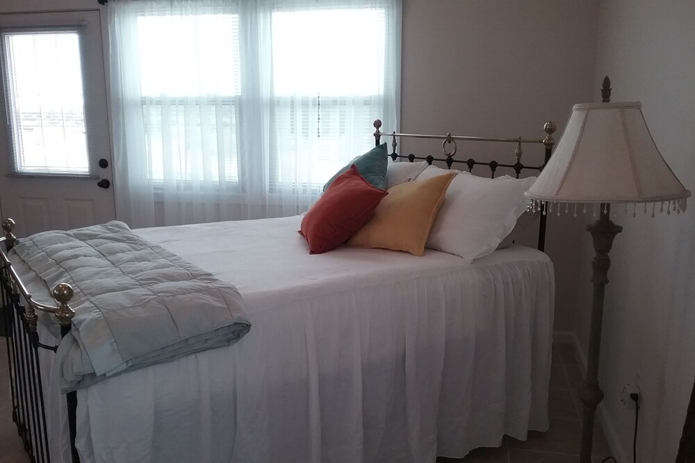 Photo of Bedroom in Mountainair