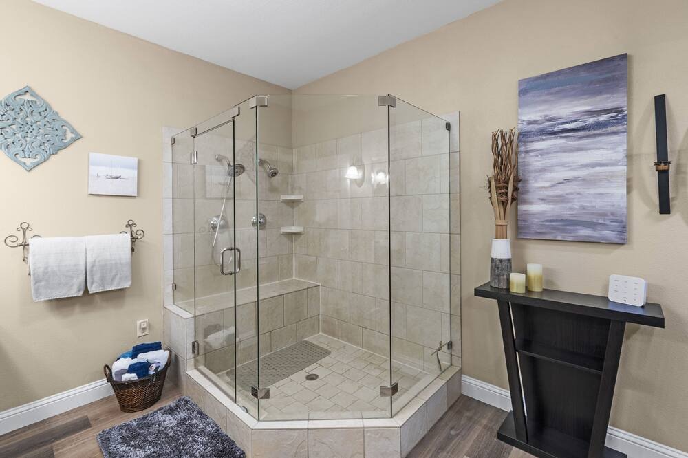 Photo of Bathroom in Cedar Creek Reservoir