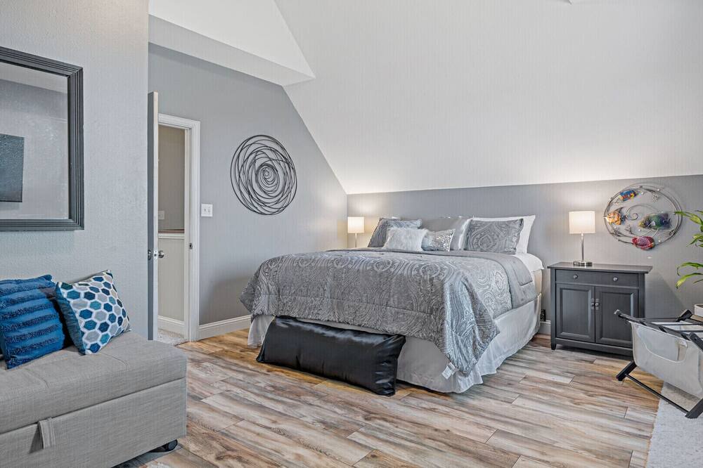Photo of Bedroom in Cedar Creek Reservoir