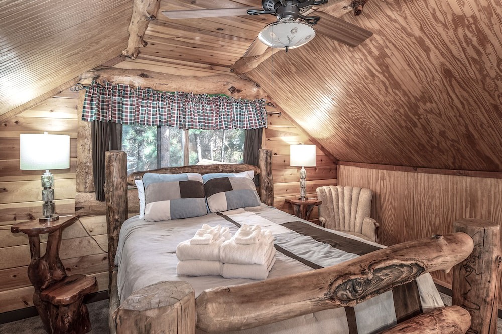 Photo of Bedroom in Ruidoso