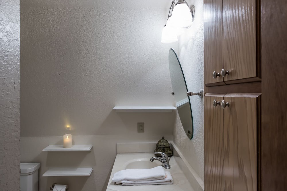 Photo of Bathroom in Alto