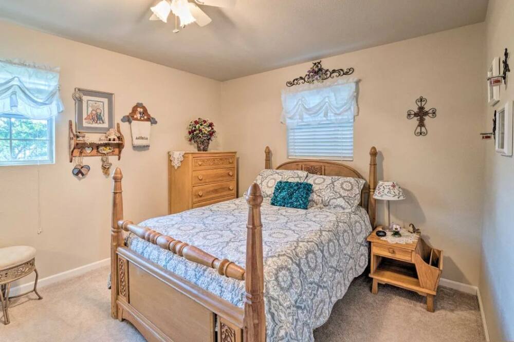Photo of Bedroom in Cedar Creek
