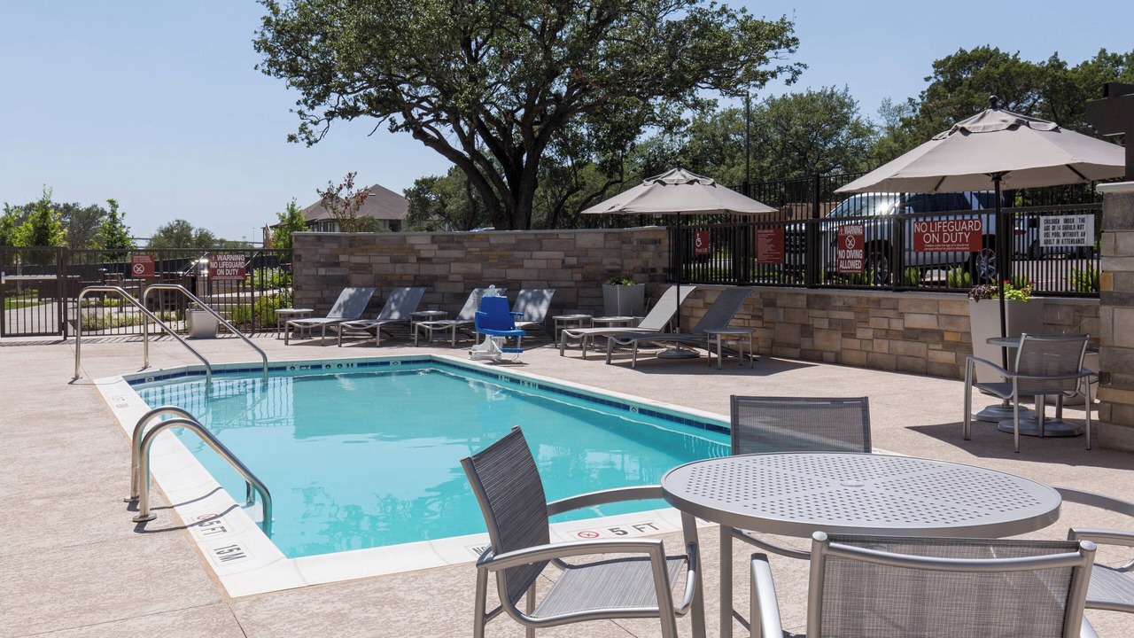 Photo of Outdoor in McNeil
