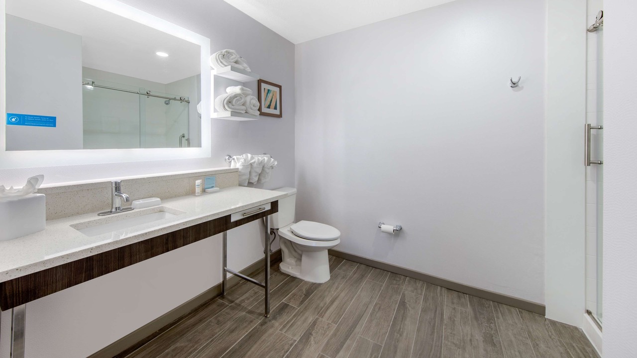 Photo of Bathroom in Ruidoso Downs