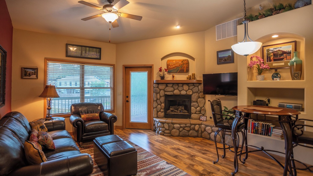 Photo of Livingroom in Ruidoso