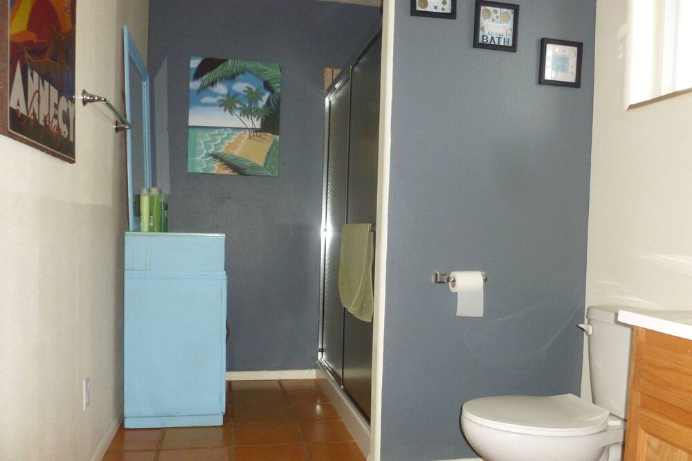 Photo of Bathroom in Navajo Dam