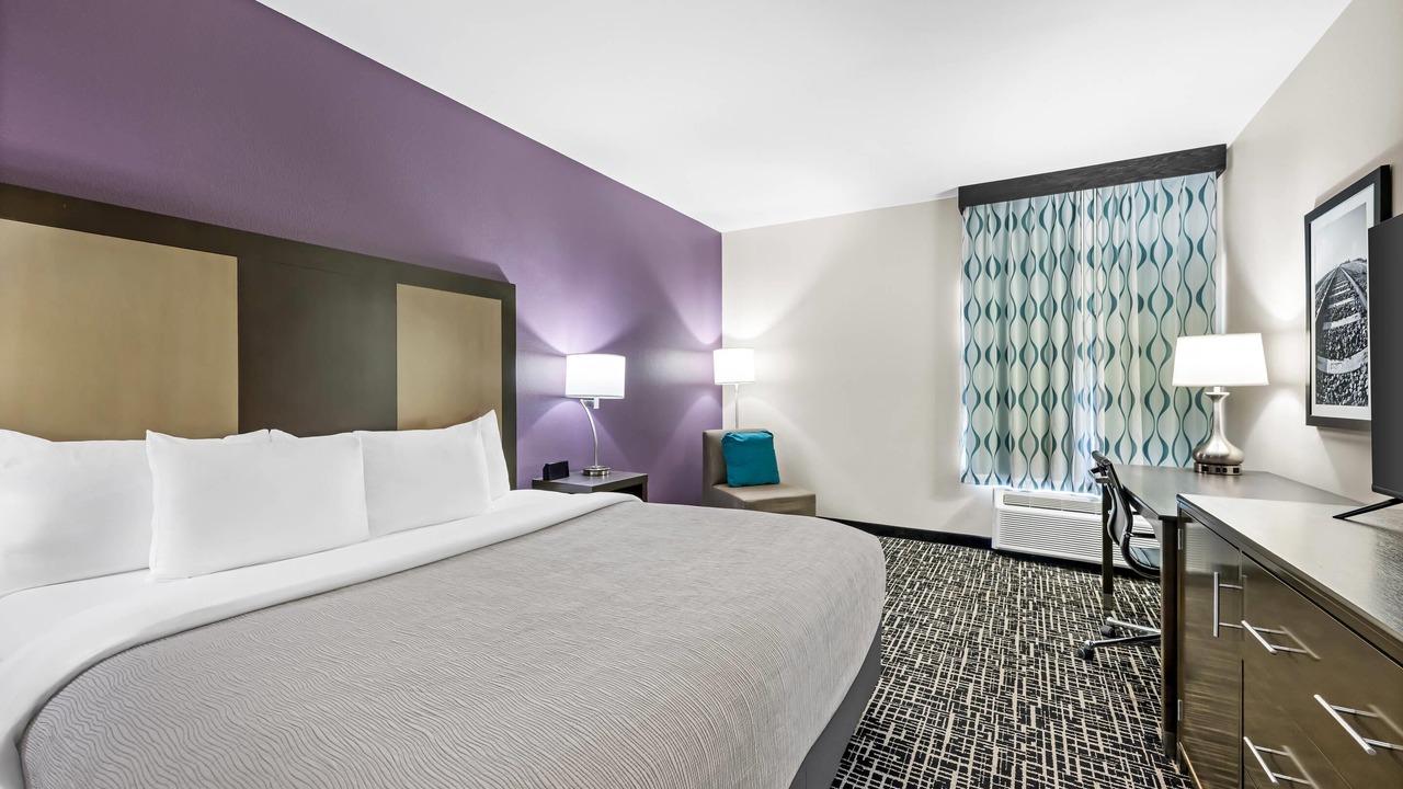 Photo of Bedroom in Colorado City