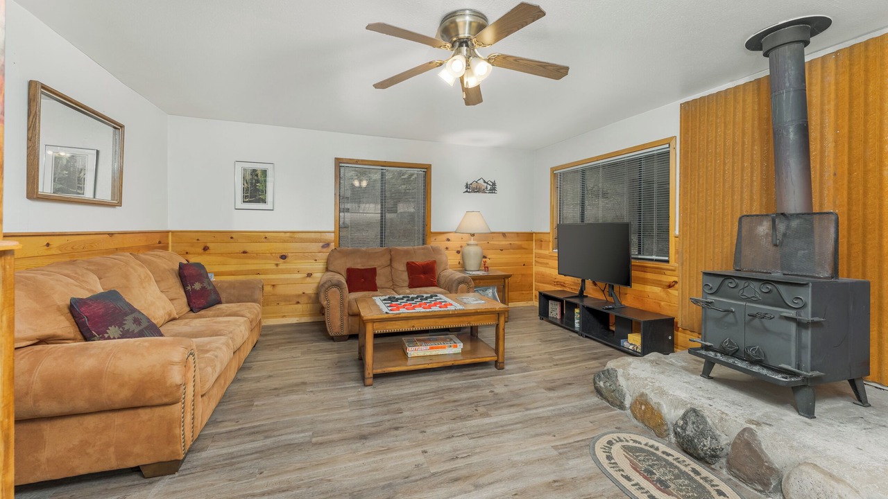 Photo of Livingroom in Bayfield