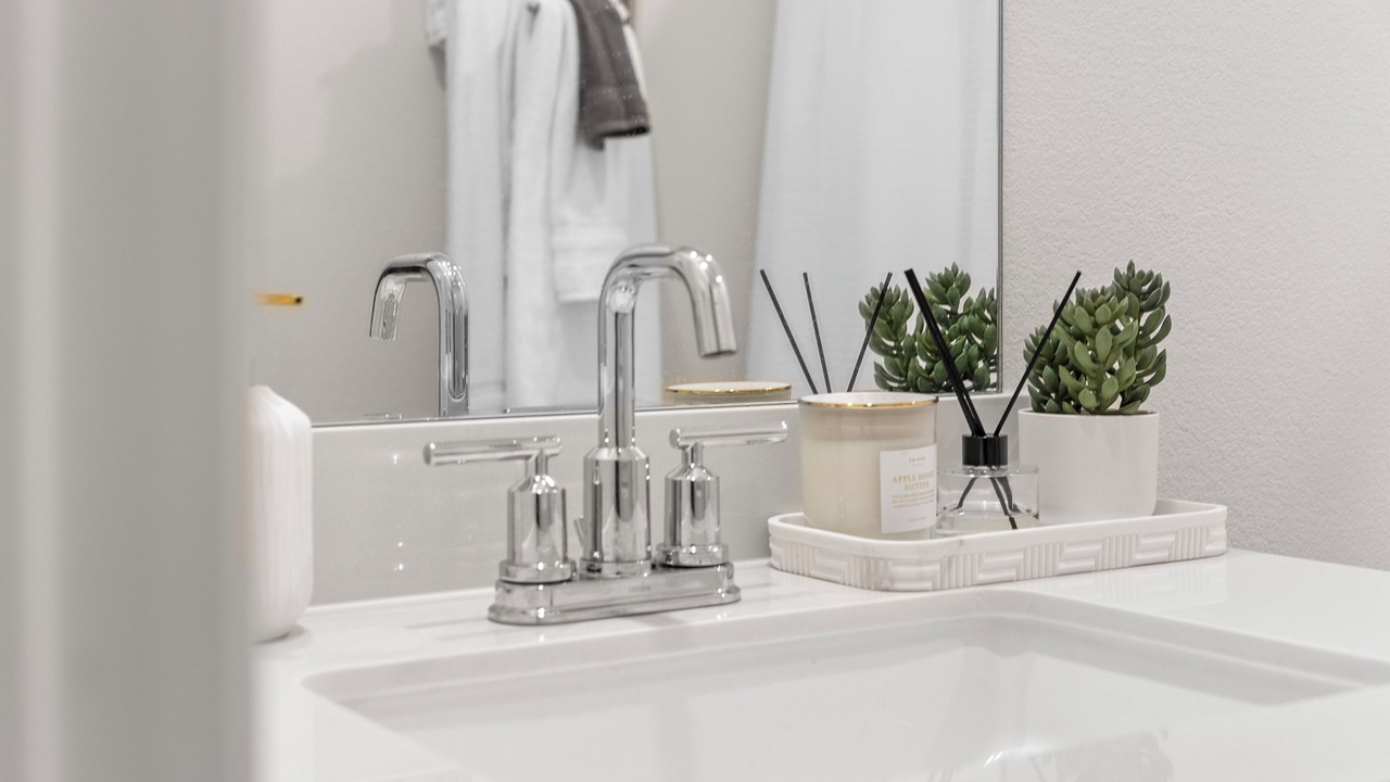 Photo of Bathroom in Aubrey