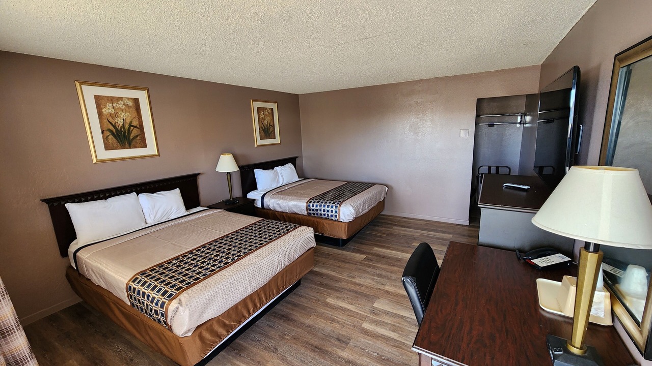 Photo of Bedroom in Alamogordo