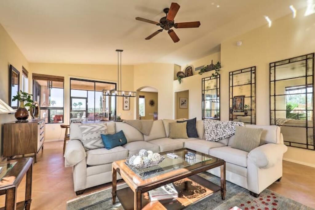 Photo of Livingroom in San Ignacio Ridge Estates