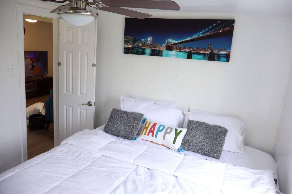 Photo of Bedroom in Mineral Wells