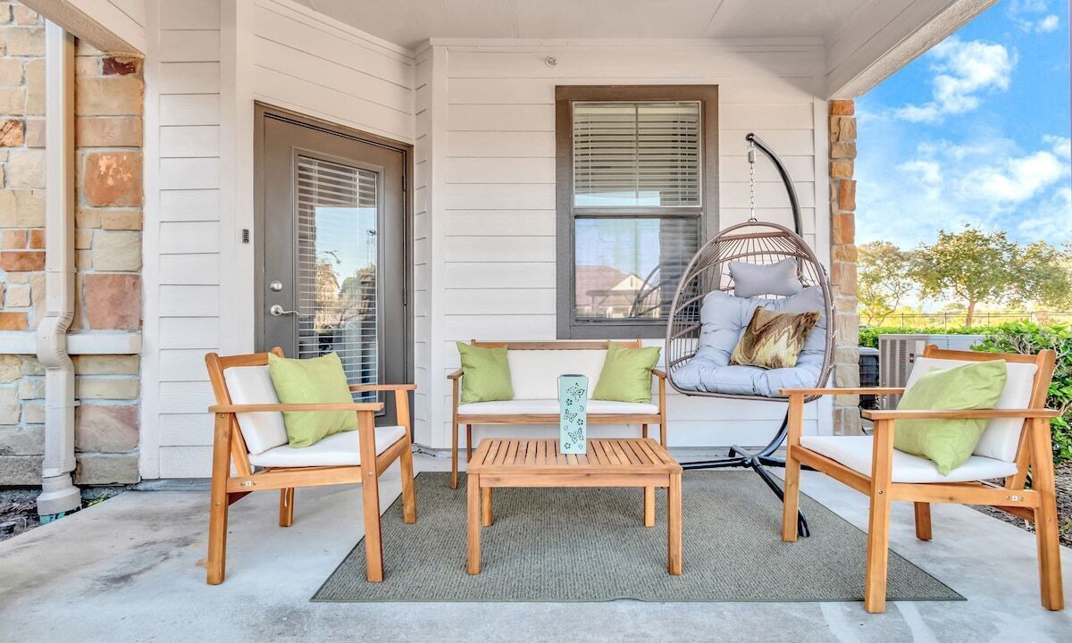 Photo of Patio Balcony in League City