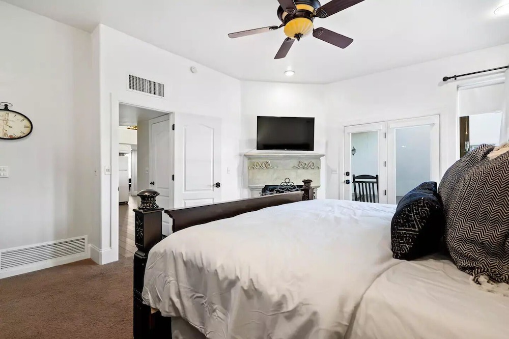 Photo of Bedroom in Forty Niners Country Club Estates