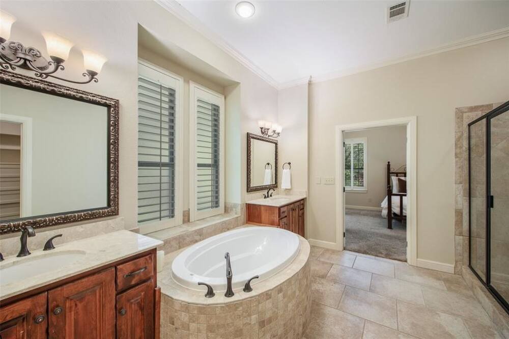 Photo of Bathroom in Grapevine