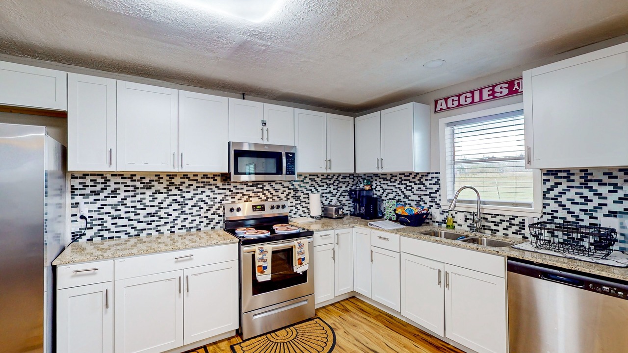Photo of Kitchen in Lyons