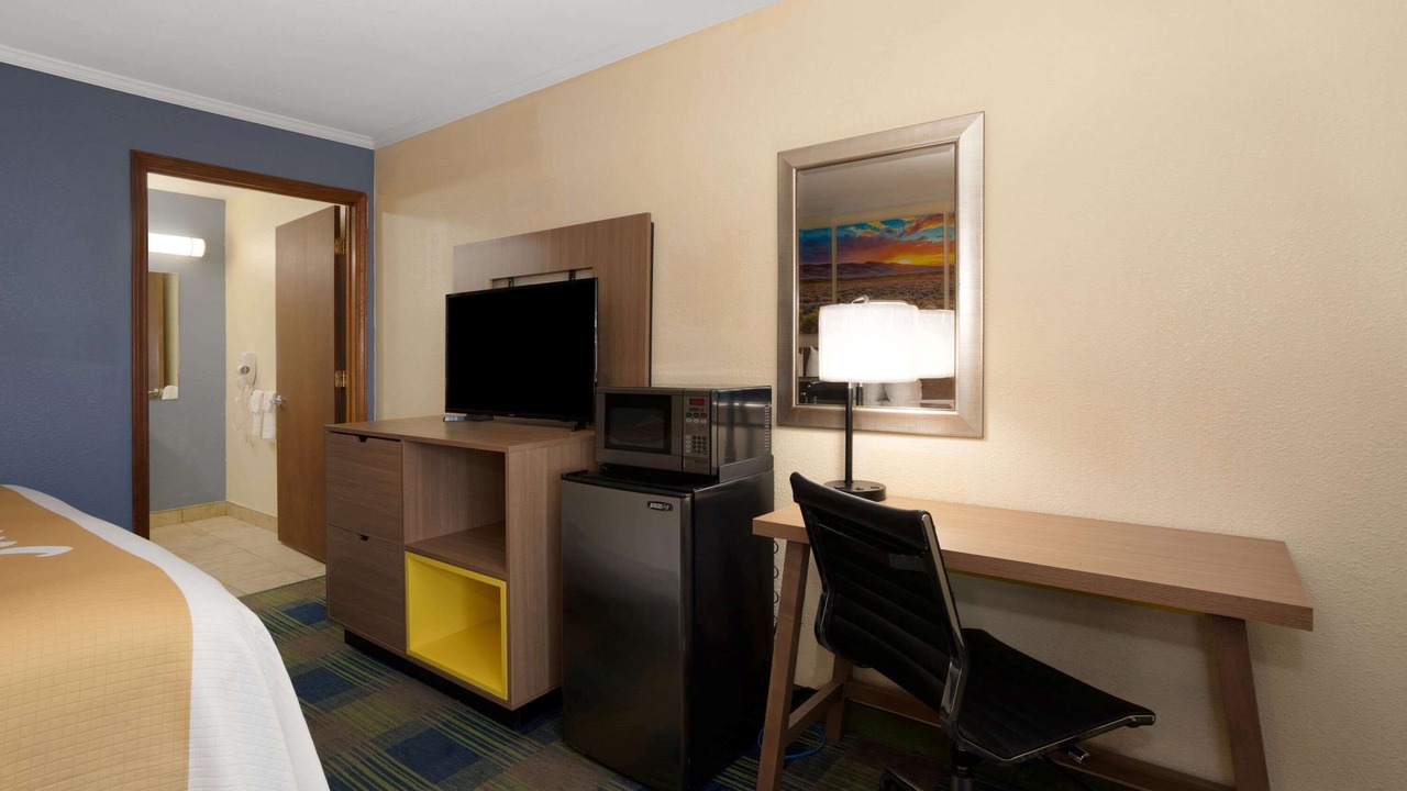 Photo of Bedroom in Alamogordo