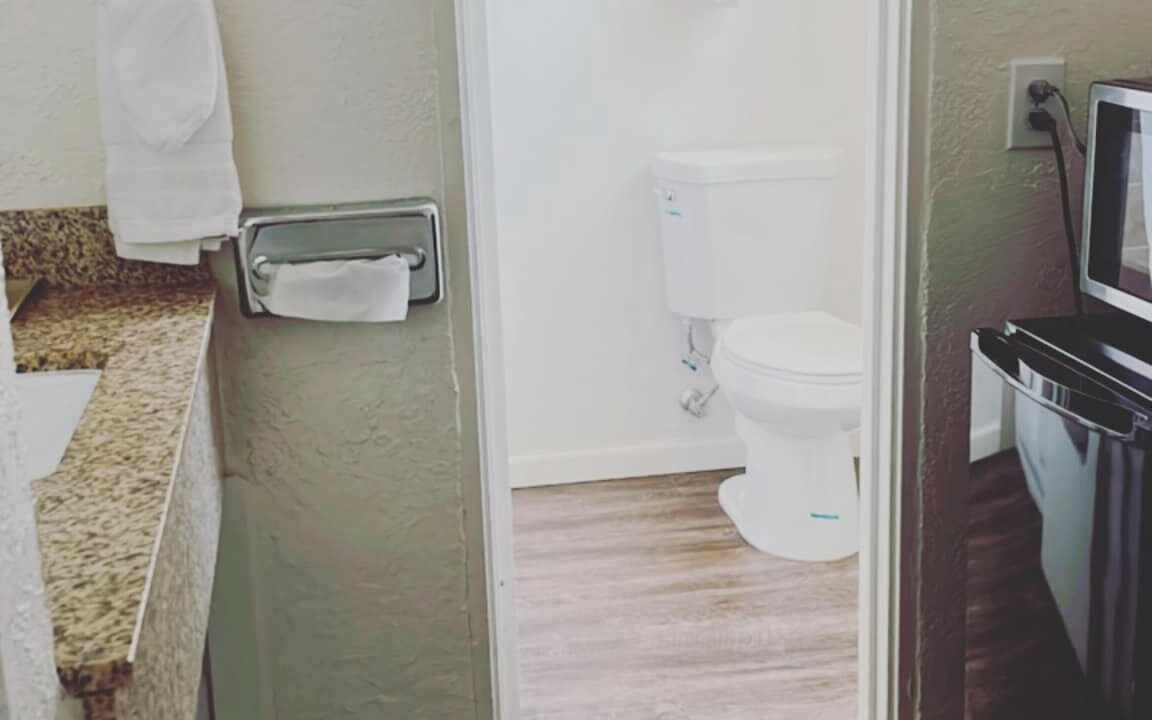 Photo of Bathroom in Alamogordo