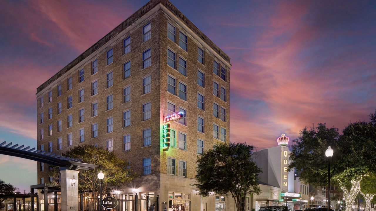 Photo of Outdoor in Downtown