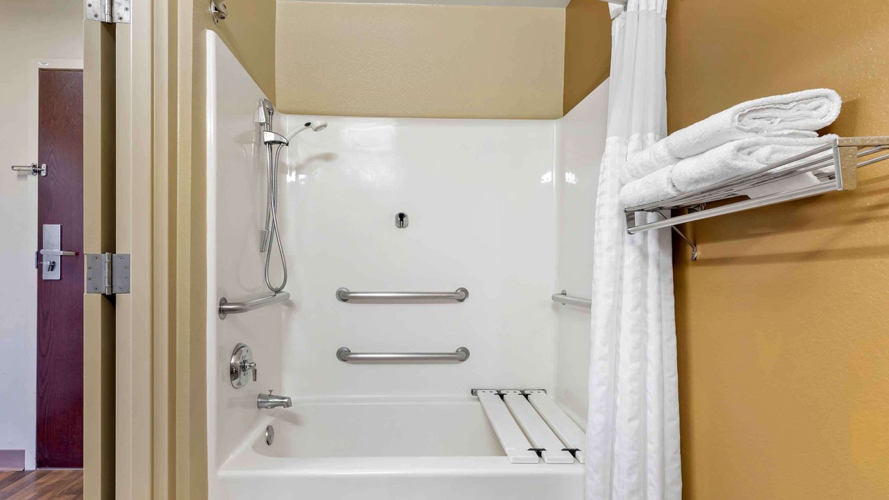 Photo of Bathroom in Park Central