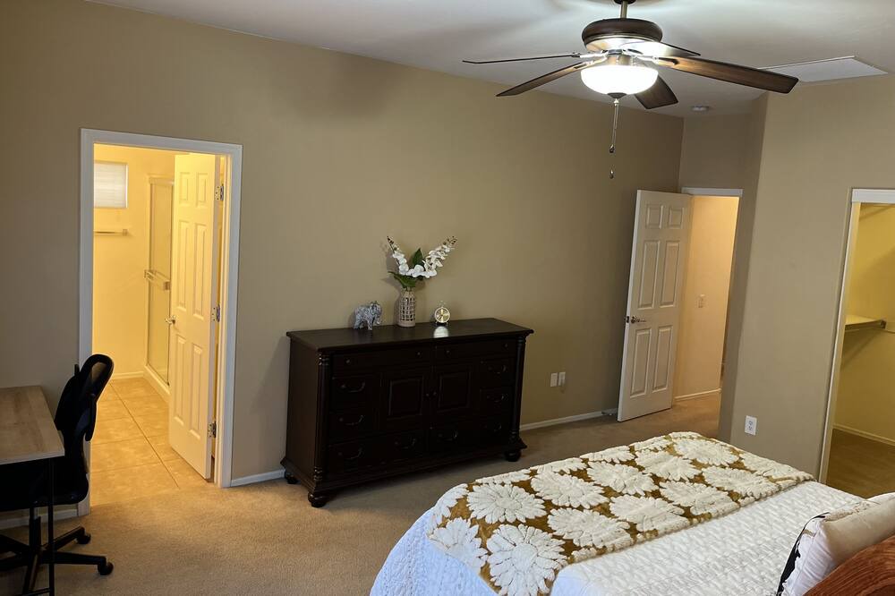 Photo of Bedroom in Rancho Sahuarita
