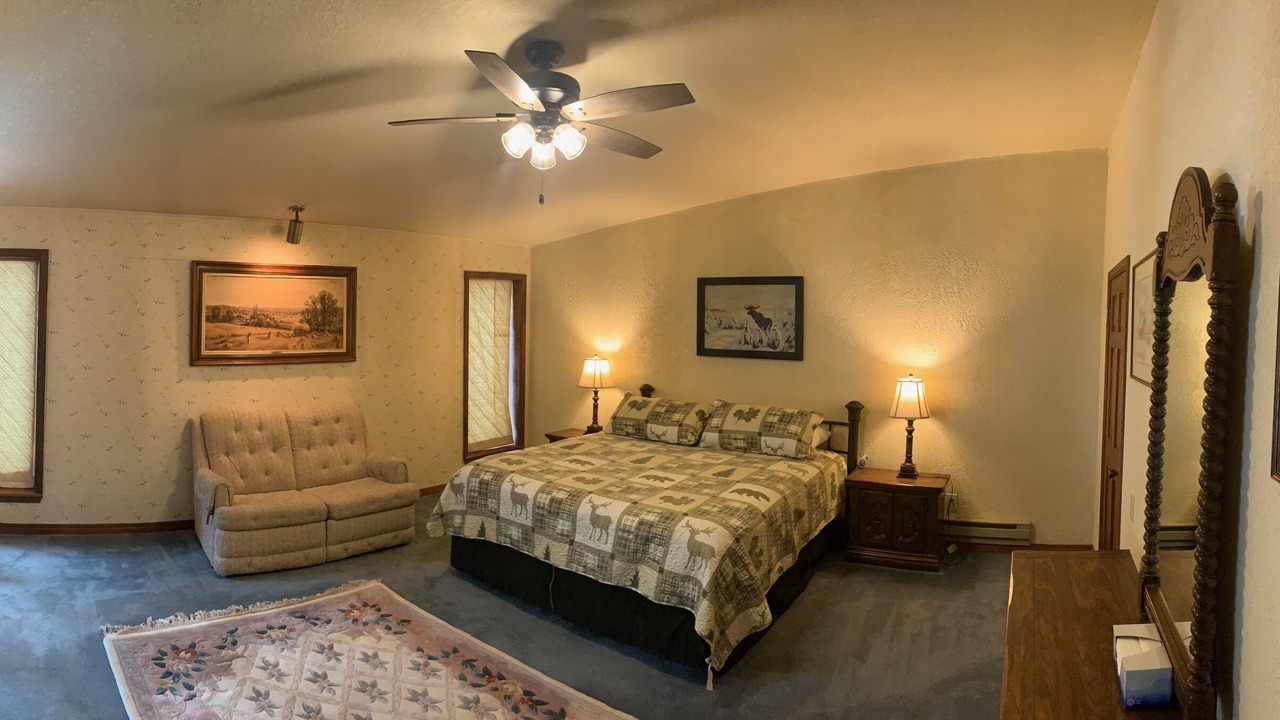 Photo of Bedroom in Cloudcroft